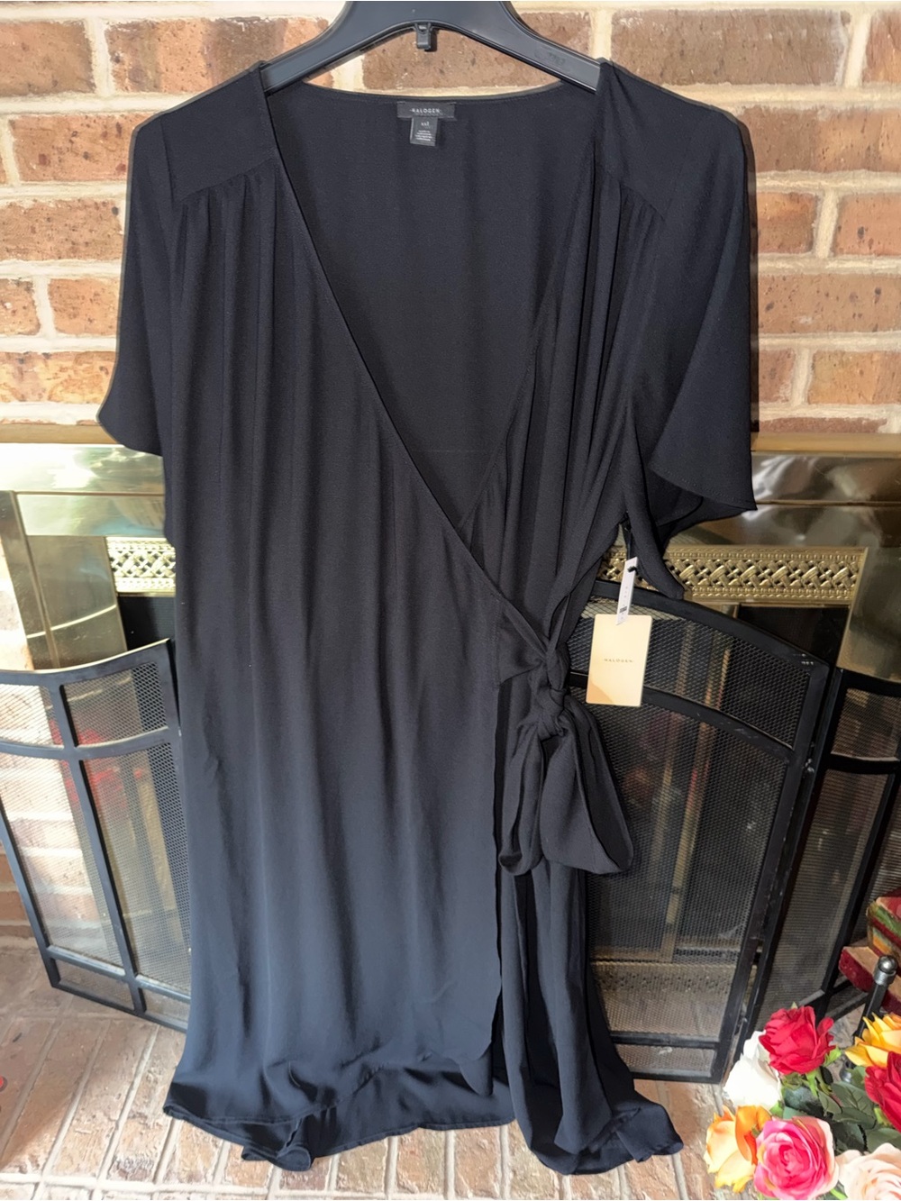 Halogen Black Wrap Tie-Front Short Sleeve Dress